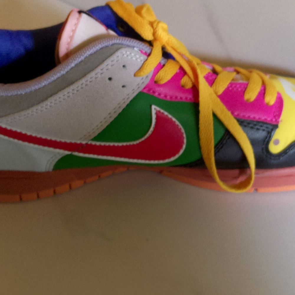 Nike Dunk Low What the Super Mario Sneakers Sz 9.5 - Picture 2 of 15